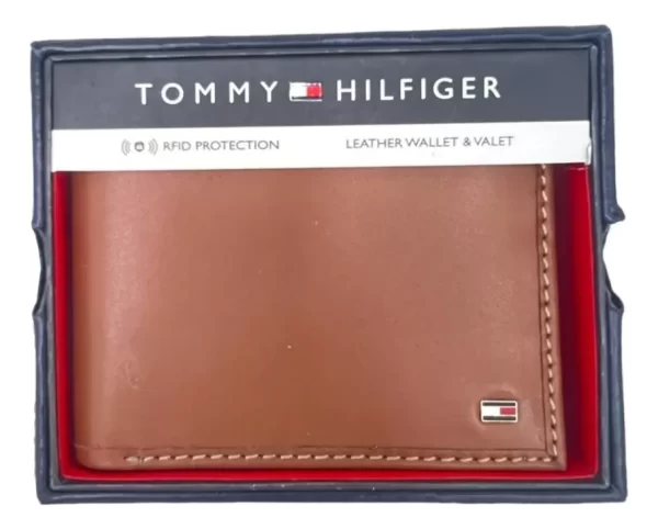 Carteira Masculina Tommy Hilfiger Em Couro Marrom